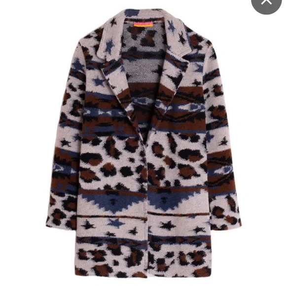 Vilagallo Cream and Brown Teddy Jacket with Cozy Texture - Medium to Large - Picture 2 of 8